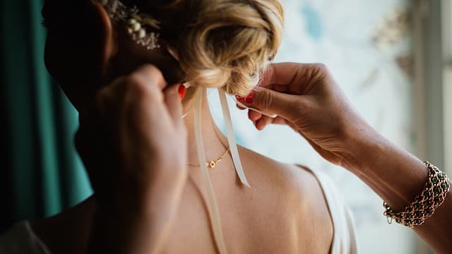 tying-hair